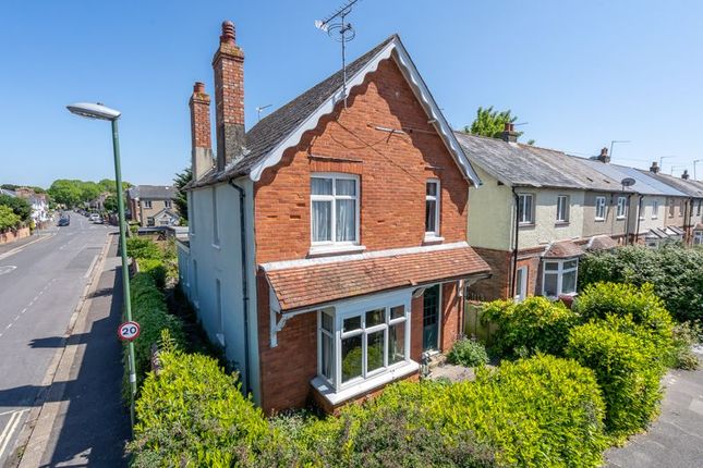 Lewis Road, Chichester 3 bed detached house for sale