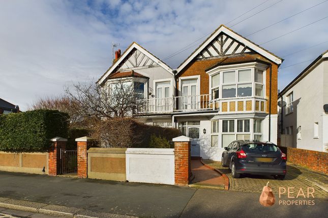 2 bed flat