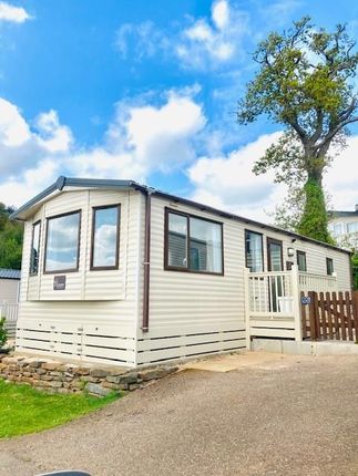 2 bed hotel
