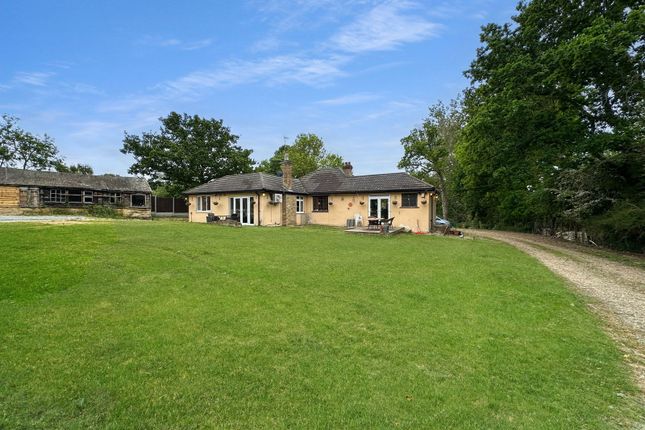 Chivers Road, Brentwood CM15 3 bed detached house for sale