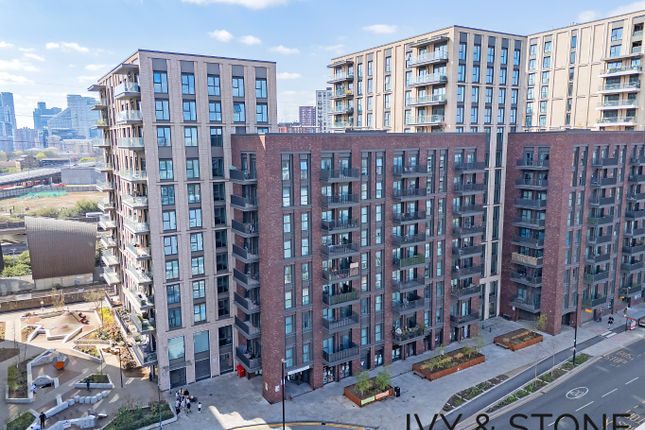 Effra Gardens, Canning Town, E16 2 bed apartment for sale