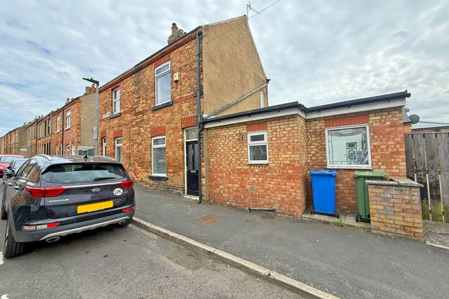 Sandringham Street, Scarborough YO12 2 bed semi