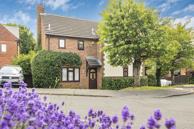 Carson Road, Cockfosters, Barnet, EN4 4 bed detached house for sale