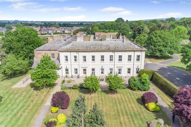 47 bedroom detached house for sale