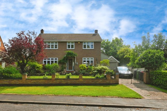 2 bedroom detached house for sale