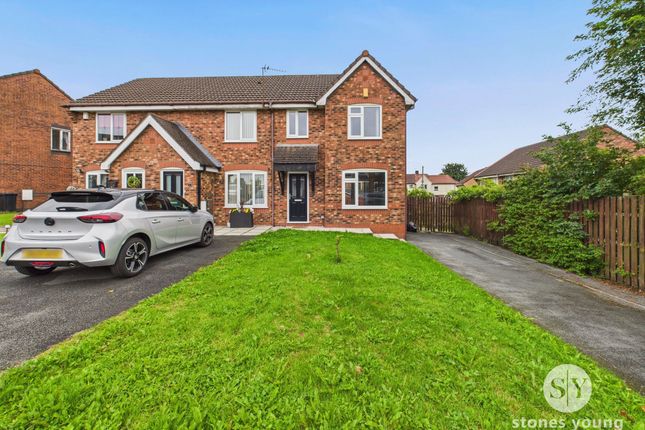 Lindisfarne Avenue, Blackburn, BB2 3 bed end of terrace house for sale