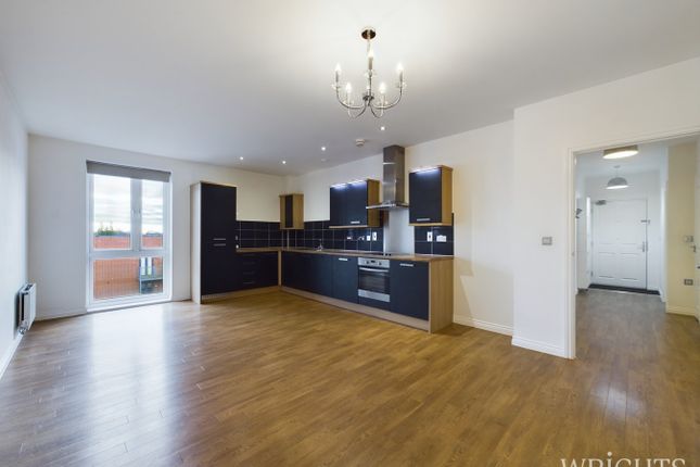 Salvisberg Court, WELWYN GARDEN CITY... 2 bed apartment for sale