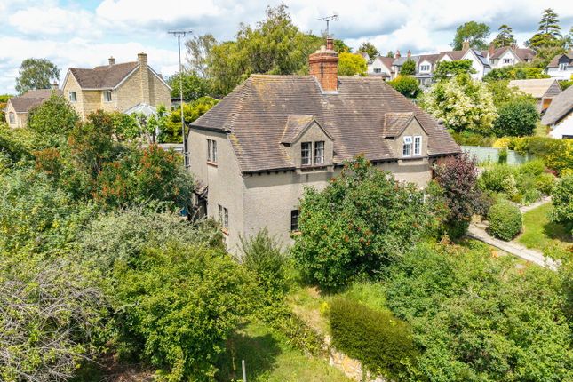 Gravel Walk, Southam, Cheltenham, GL52 2 bed semi