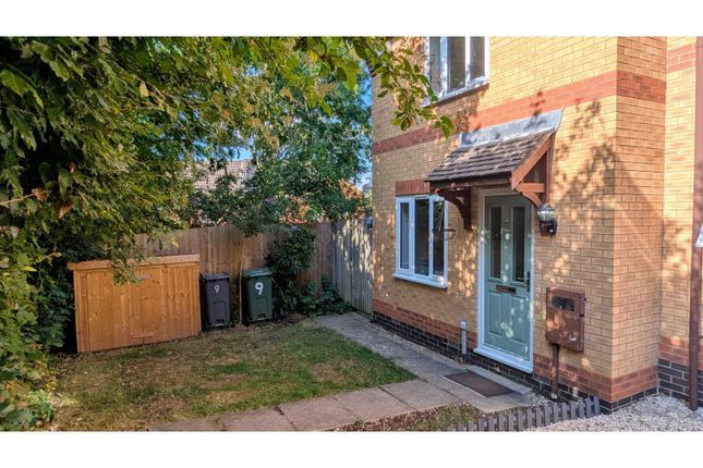 2 bedroom end of terrace house for sale