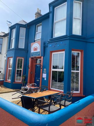 Station Square, Cricieth|Criccieth, LL52 3 bed end of terrace house for sale