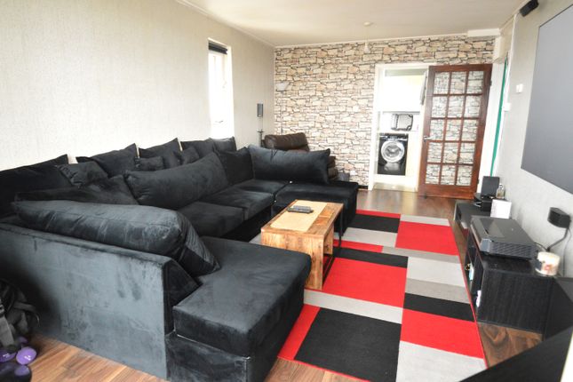 1 bed flat