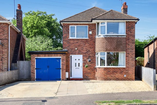 Sinclair Avenue, Banbury... 3 bed detached house for sale