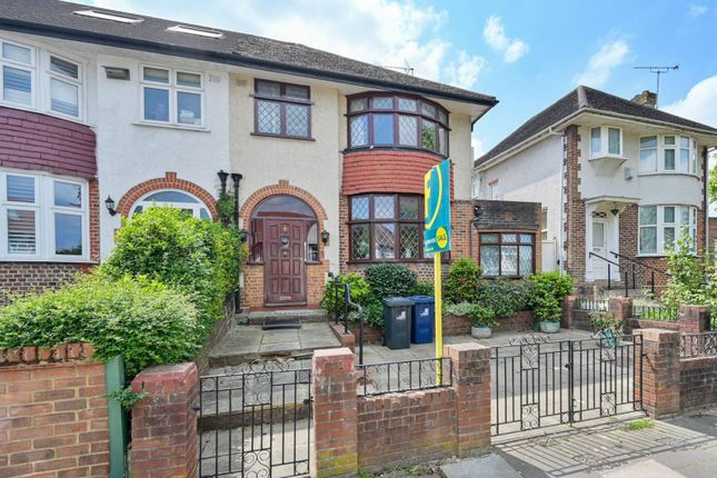 Cleveland Road, West Ealing, London, W13 3 bed semi