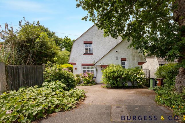 2 bedroom cottage for sale