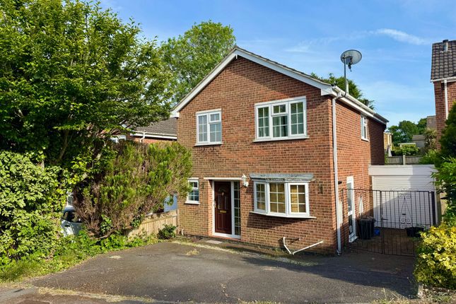 Armada Drive, Hythe, SO45 4 bed detached house for sale