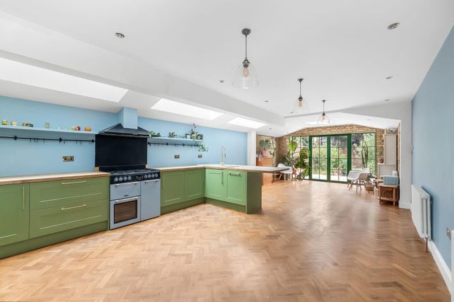 Copleston Road, Peckham Rye, London... 3 bed house for sale