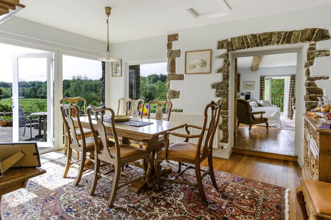 Bideford EX39 5 bed character property for sale