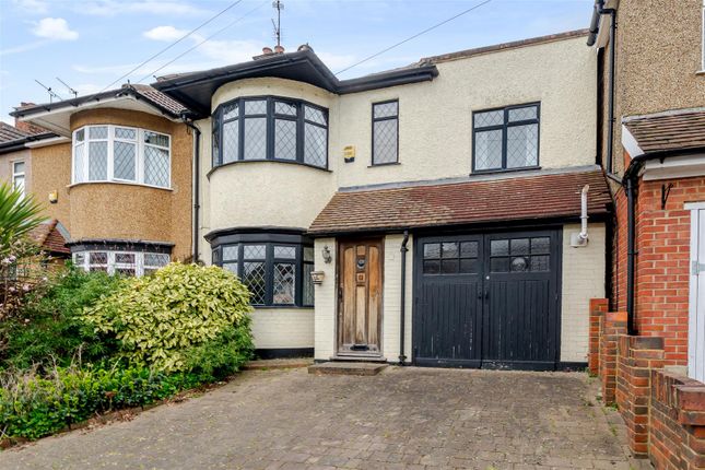 3 bed end terrace house