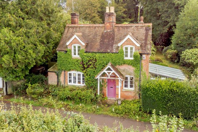 Old Shire Lane, Chorleywood... 3 bed detached house for sale