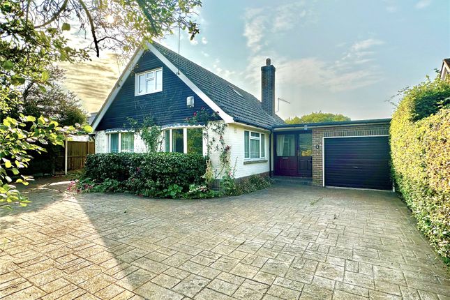 Daniells Walk, Lymington, Hampshire... 4 bed detached house for sale