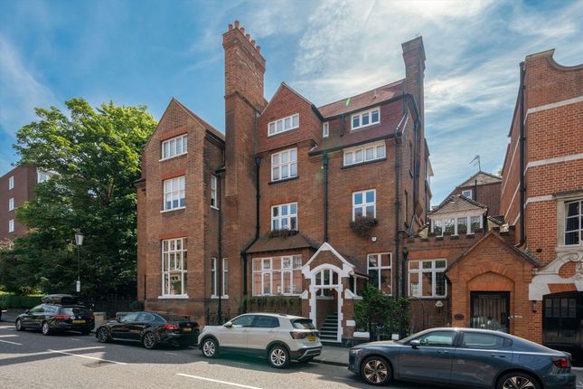 Melbury Road, London W14 2 bed flat for sale
