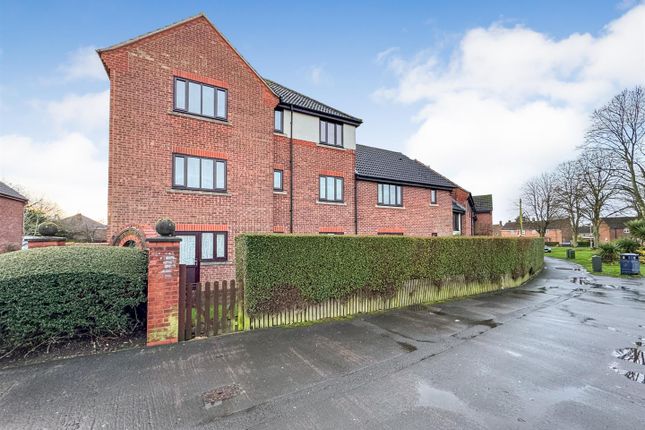 Ashdown Place, Corby NN17 2 bed apartment for sale