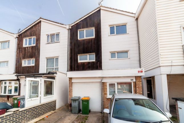 Skelley Road, London E15 3 bed terraced house for sale