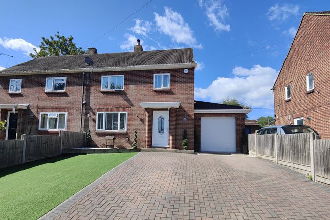 3 bedroom semi-detached house for sale