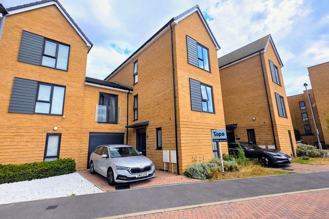 5 bedroom terraced house for sale