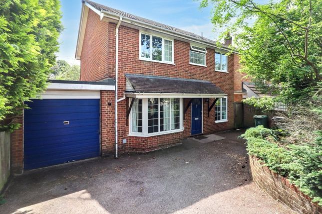 Mount Hermon Road, Surrey GU22 4 bed detached house for sale