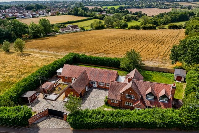 Hill Crest Farm, Worcester Lane... 4 bed detached house for sale