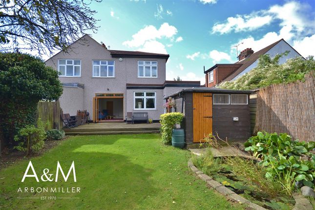 5 bedroom semi-detached house for sale