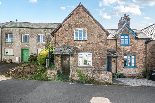 The Terrace, Torpoint PL11 2 bed end of terrace house for sale