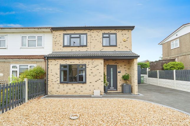 3 bedroom semi-detached house for sale
