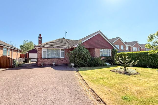 Park View, Sharnford, Leicestershire... 3 bed detached bungalow for sale
