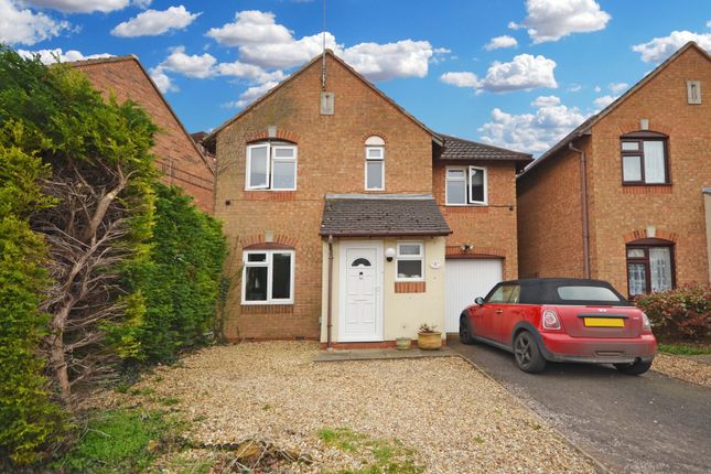 Andrews Way, Raunds 4 bed detached house for sale