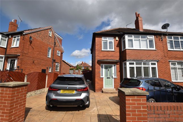 Manston Crescent, Leeds, West Yorkshire 3 bed semi