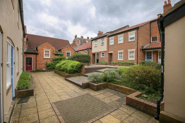 Taylors Court, Newcastle Upon Tyne NE1 1 bed apartment for sale