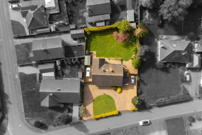 4 bedroom detached bungalow for sale