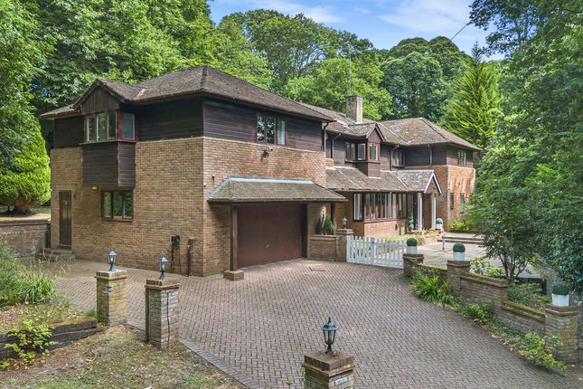 Orchard Road, Tewin, Welwyn, AL6 6 bed detached house for sale
