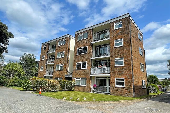 Westgate Road, Beckenham, BR3 2 bed apartment for sale
