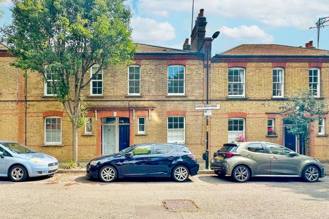 Canon Beck Road, Rotherhithe, London... 2 bed maisonette for sale