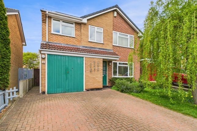 Aviemore Close, Nottingham NG5 4 bed detached house for sale