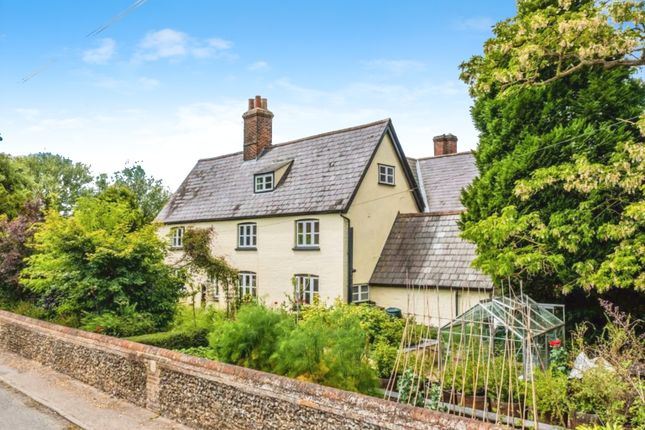 6 bedroom country house for sale