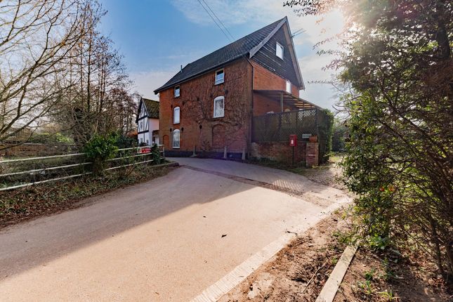 Harleston IP20 5 bed detached house for sale