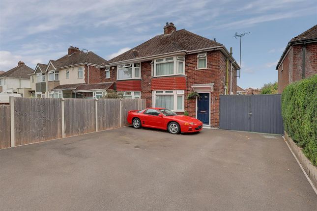 Boverton Drive, Brockworth, Gloucester 3 bed semi