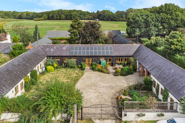Akeley, Buckingham, Buckinghamshire 5 bed barn conversion for sale