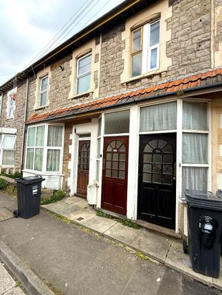 Alma Street, Weston