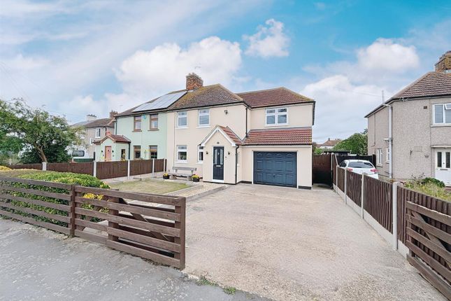 5 bedroom semi-detached house for sale