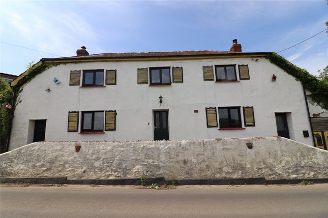 Goodleigh Road, Barnstaple, Devon, EX32 2 bed detached house for sale